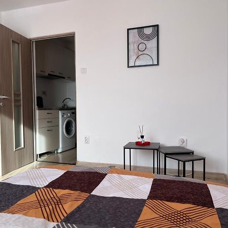 Ferienwohnung Apart Uta 2 Arad Exterior foto